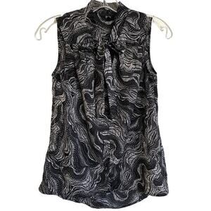 Mossimo Black White Geometric Button-up‎ Tank Top/Career Secretary Blouse - XS